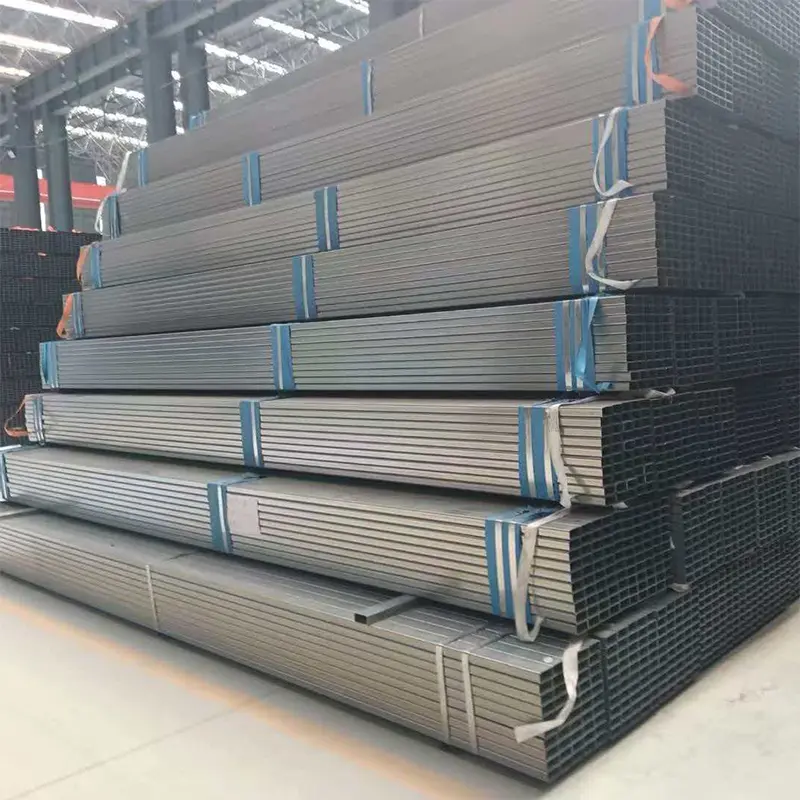 Ống hình chữ nhật lớn màu đen cỡ nòng